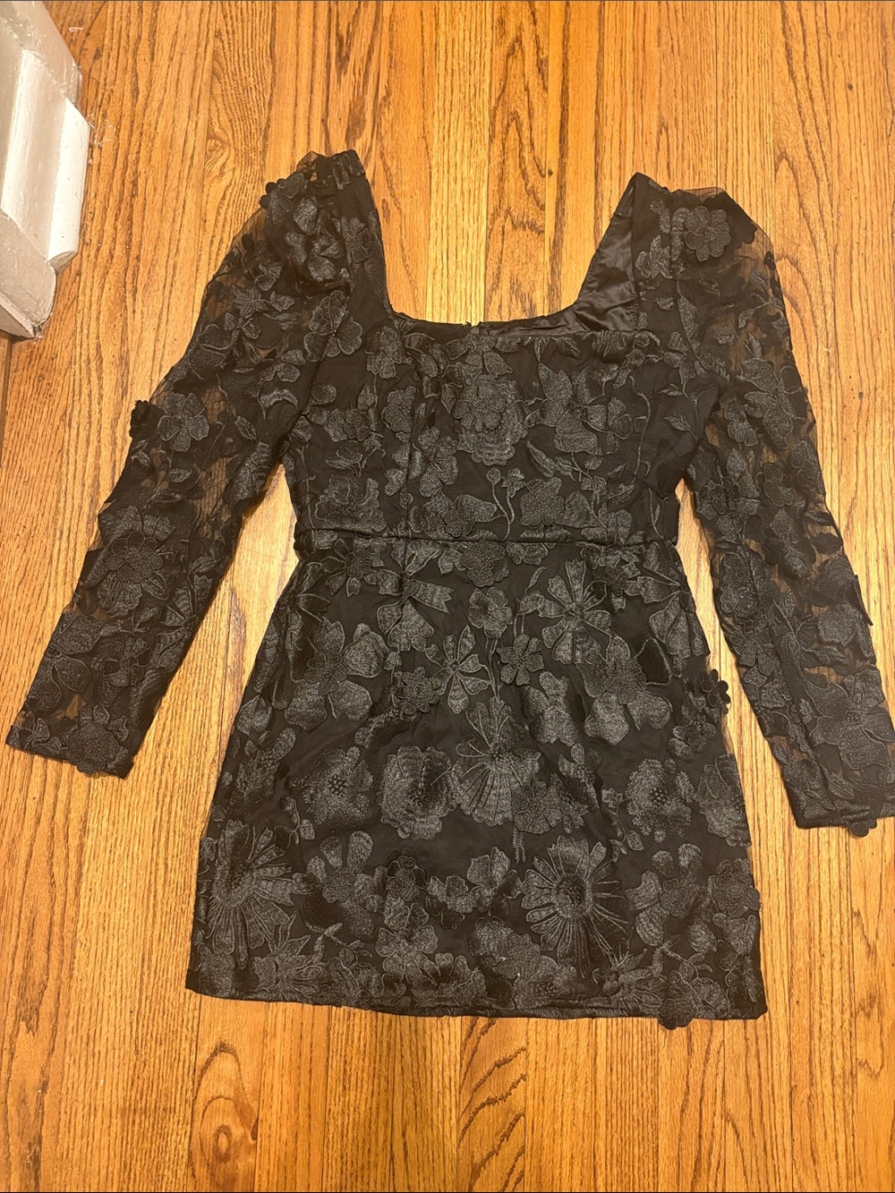 NWT lulus black floral dress